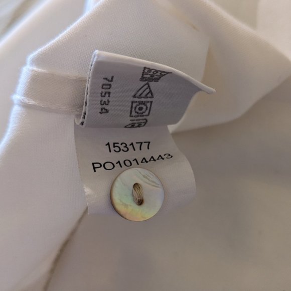 Foxcroft Non-iron Stretch Shirt, Shaped Fit with Pockets, 8 - Picture 4 of 12